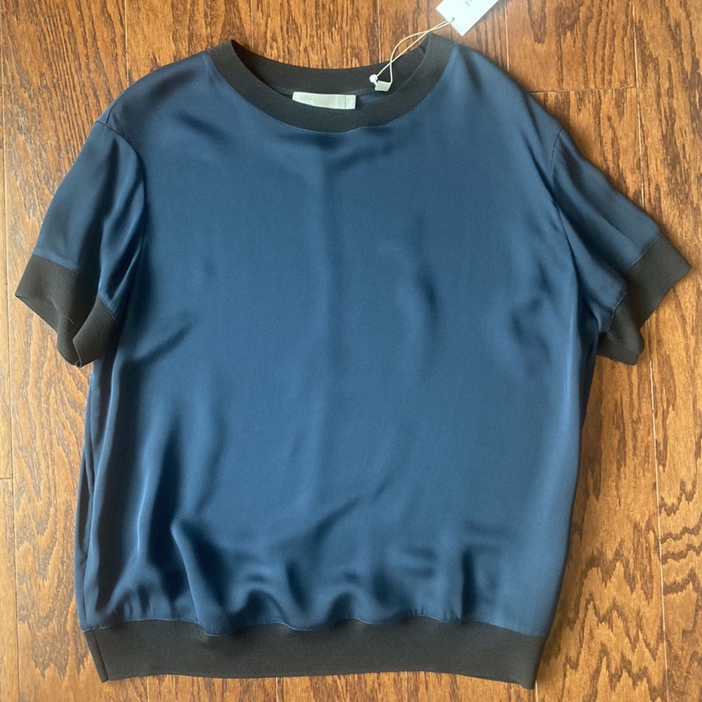 Vince 100% silk blouse!